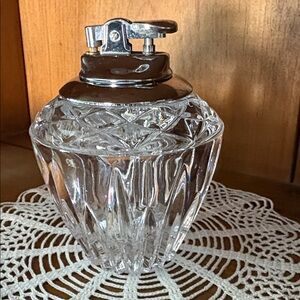 Vintage Princess House Highlights in Lead Crystal Table Cigarette Lighter Japan